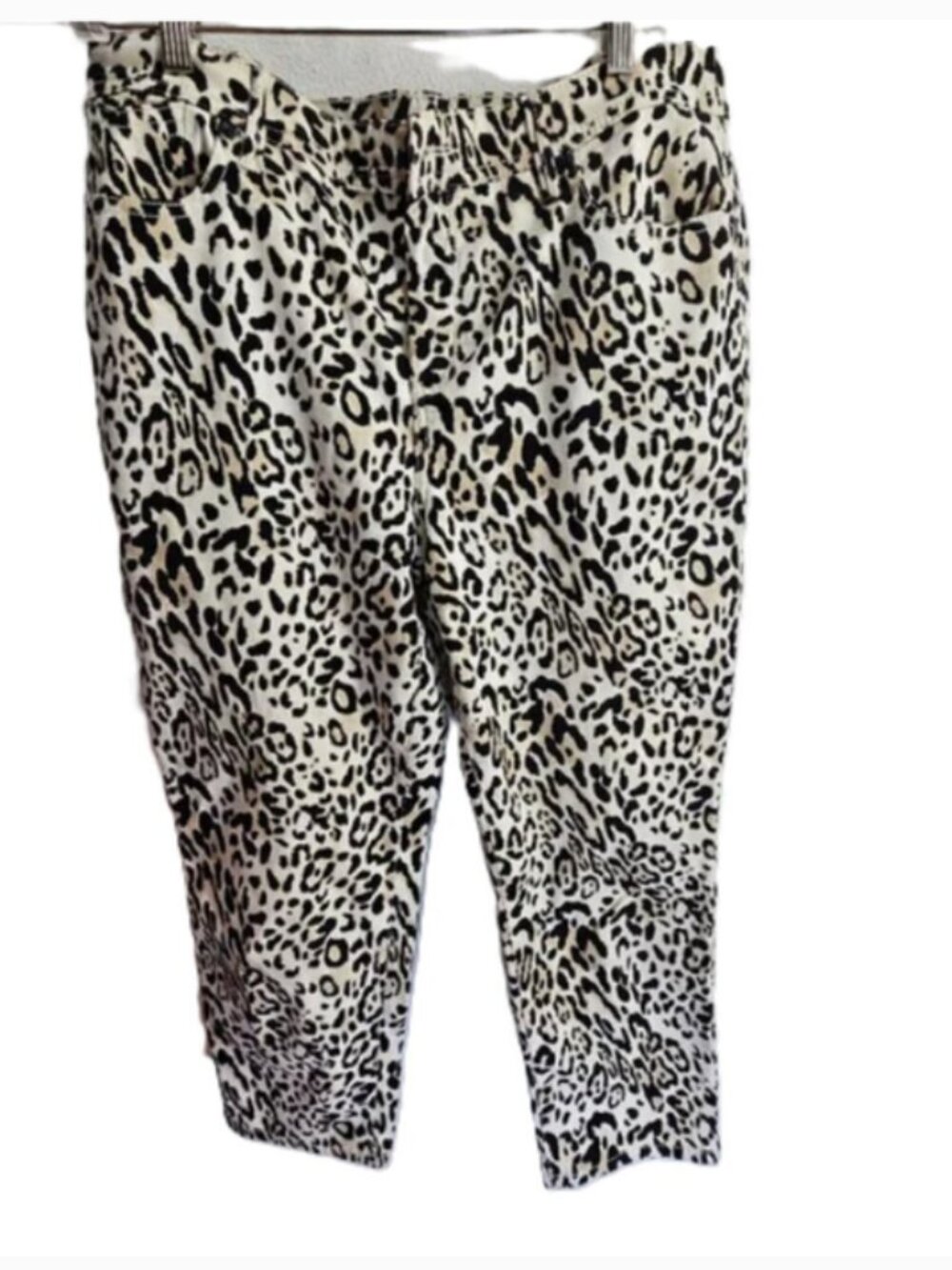Chico's Slim Leg Animal Print Crop Pants size 1.5"